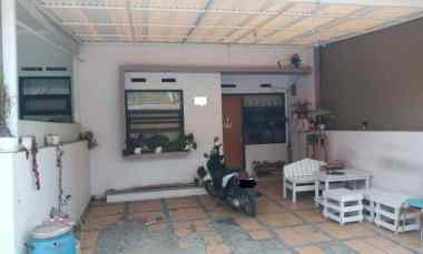 dijual rumah kec parongpong