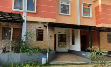 dijual rumah kec parongpong