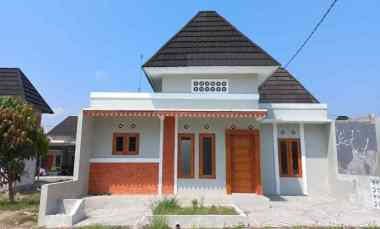 dijual rumah kec prambanan kab klaten