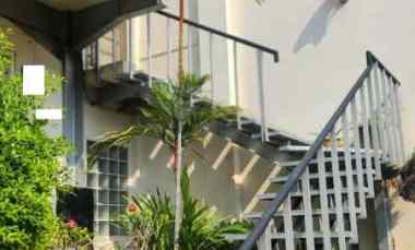 Murah Dijual Cepat Rumah Mewah 10x20 Jalan 3 Mobil di Kelapa Cengkir