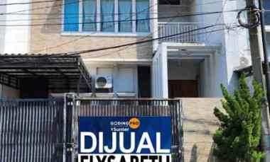 Dijual Cepat Rumah 2 Lantai Full Furnished, Jalan 3 mobil, Kelapa Gading