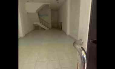 dijual rumah kelapa gading