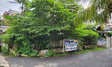 Jual Rumah Hitung Tanah, Hook, 204 m2, dekat Taman, Kelapa Gading