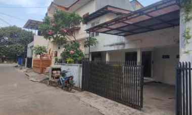 dijual rumah kelapa gading