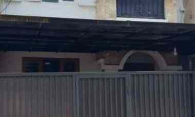 Jual Rumah Strategis dan Siap Huni di Perumahan Gading Arcadia