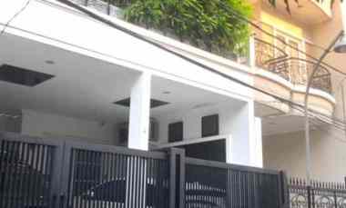 Rumah 3lt 6x15 90m Type 4KT Kelapa Gading Jakarta Utara