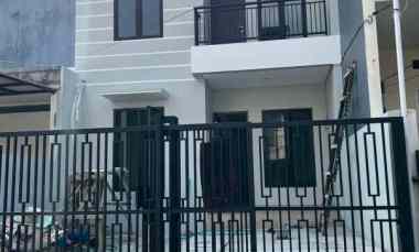 dijual rumah kelapa gading timur