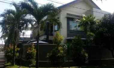 Rumah 3 Lt Type 580 LT 416 m2 di Bumi Bintaro Permai, Jakarta Selatan
