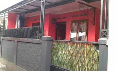 Rumah Masuk Gang 2 Lt 4 Kamar Type 66 LT 70 m2, Cibeber, Cimahi