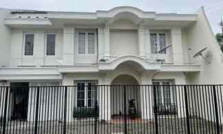 dijual rumah kemang