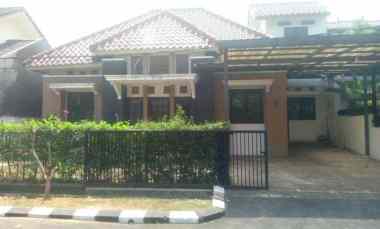 Rumah Dijual di Kemang Pratama