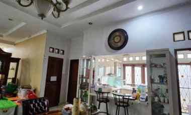 dijual rumah kemang timur kemang