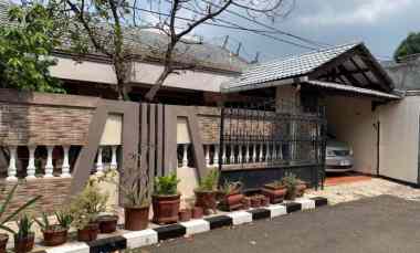 Jual Rumah Mewah Strategis di Bumi Kemanggisan Indah, Palmerah