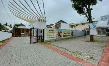 Rumah Dijual di Kenayan, Wedomartani, Kec. Ngemplak, Kabupaten Sleman