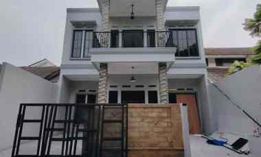 Rumah Dijual di Kencana loka bsd city