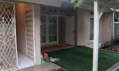 Dijual Rumah Kencana Loka Lokasi BSD Tangerang Selatan