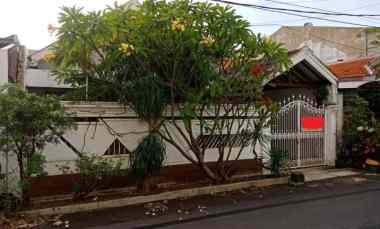 dijual rumah kenjeran