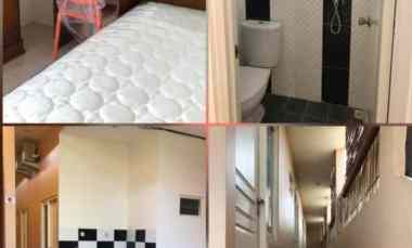 dijual rumah keputih