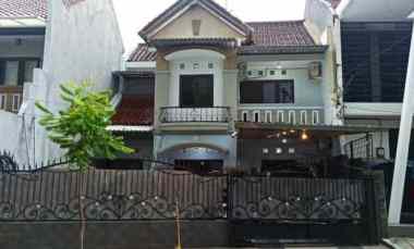 dijual rumah klampis