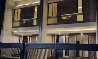 Murah Siap Huni Rumah Baru Area Klampis dekat Hokky, Manyar, Araya