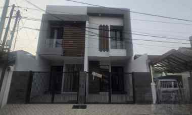 Rumah Klampis Semolo Barat New Gress Minimalis Strategis