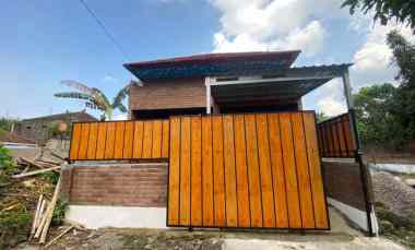 Dijual Rumah Klasik Depan Candi Prambanan