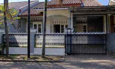 Rumah Second Siap Huni dalam Cluster di Bella Casa Residence Depok