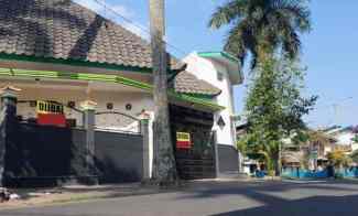 Rumah Poros jl Pulau Galang Klojen Pusat Kota Bisnis Kota Malang