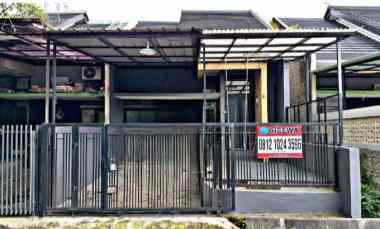 Dijual Rumah Komp Cihanjuang dekat Taman Kupu