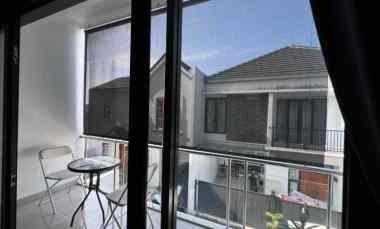 Rumah Terawat Full Furnished dekat ke Jalan Cihanjuang Bandung Utara