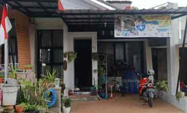 dijual rumah komp ssp sariwangi