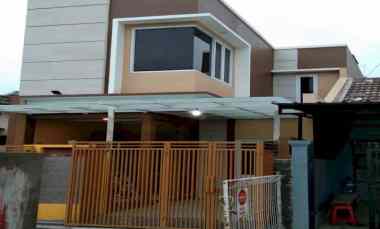 Rumah Dijual di Komp Taman Cibaduyut Bandung