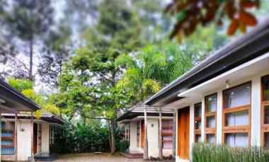 Rumah Dijual di Komp Villa Istana Bunga Lembang Bandung