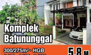 dijual rumah komplek batununggal