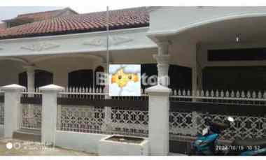 Dijual Rumah di Komplek Bdn, Pondok Gede, Turun Harga, Super Strategis