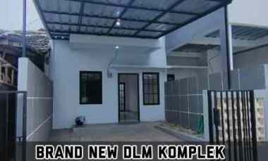 dijual rumah komplek bumi puspitek asri