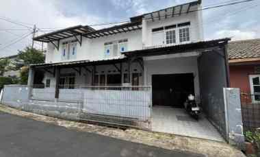 Rumah Komplek Cihanjuang Posisi Hook 5 menit Pemkot Cimahi