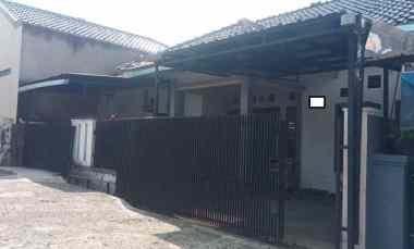 dijual rumah komplek citeureup cimahi