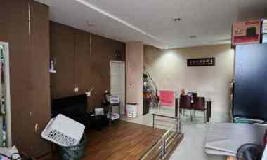 Dijual Rumah 1,5 Tingkat di Komplek Citra Garden Cluster Royal Garden