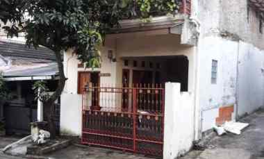 dijual rumah komplek graha bukit raya 3