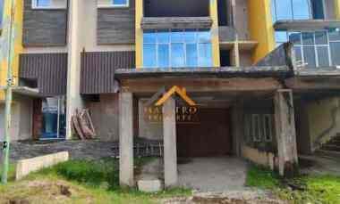 dijual rumah komplek graha mansion