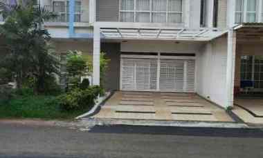 dijual rumah komplek grand orchard