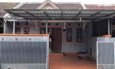 Rumah Komp Nusa Hijau Jarang Ada 5 menit Alun-Alun Cimahi