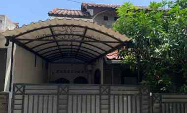 Dijual Rumah Siap Huni dan Strategis di Komplek Pelni Depok