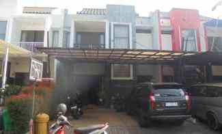 dijual rumah komplek raffles hills