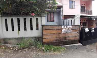 dijual rumah komplek sariwangi kel