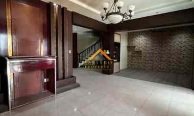 Dijual Rumah Hook Komplek Taman Timor Raya jl. Timor Ujung