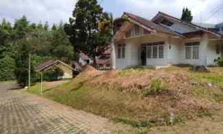 dijual rumah komplek villa cherry