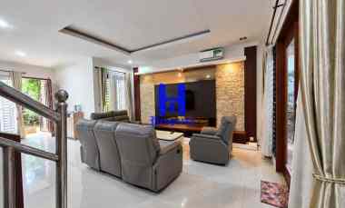 dijual rumah komplek villa panbil jalan