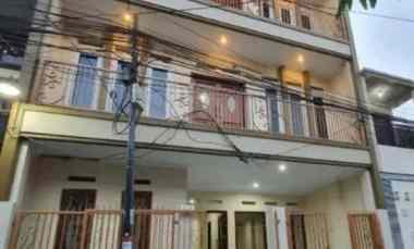 dijual rumah kost lokasi sigura gura kota malang